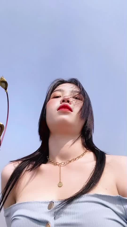 @ឡាំ យ៉ង😁🦋