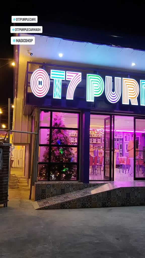 @OT7 Purple Cafe