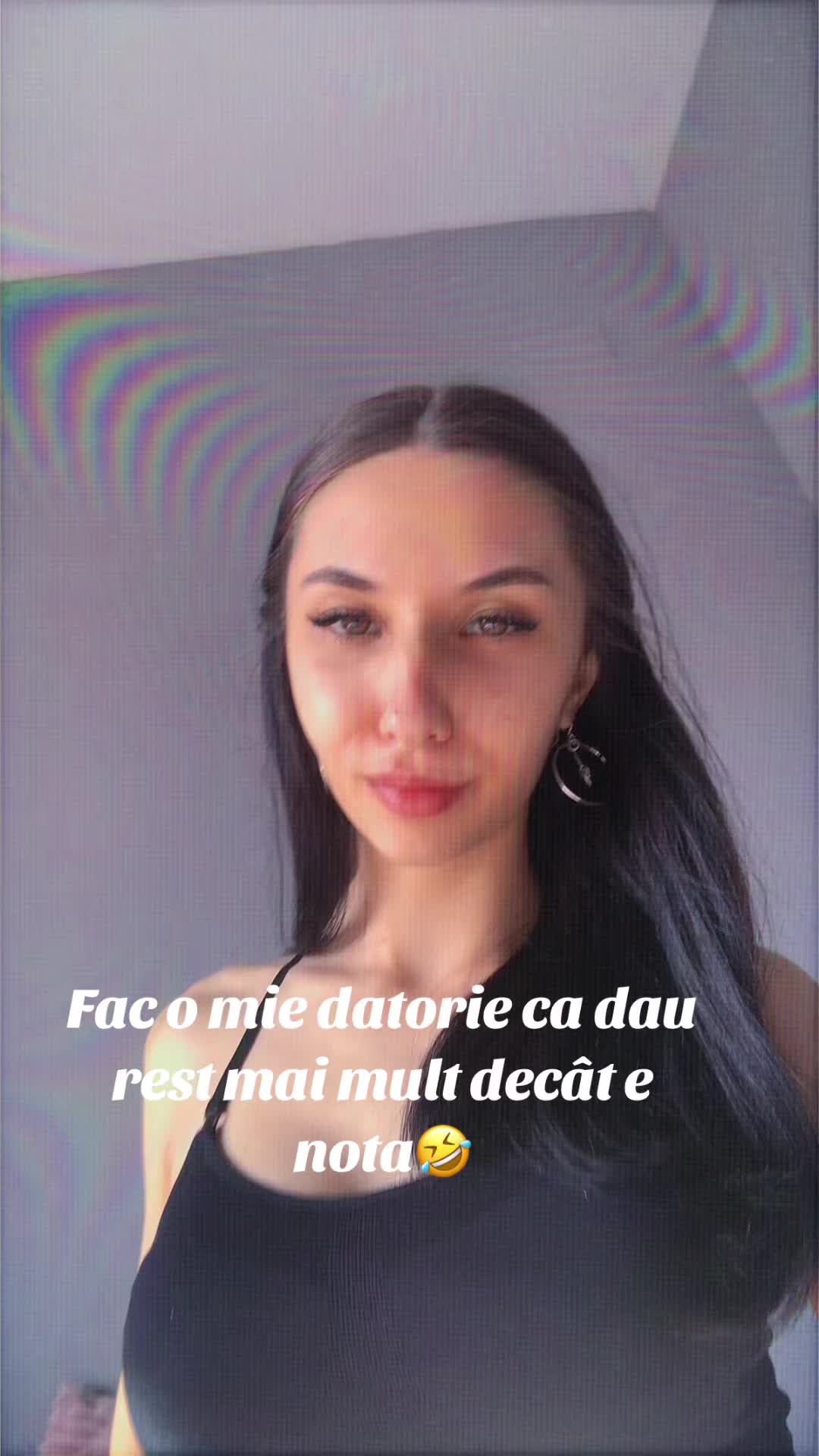 @LuizaMaria🍷