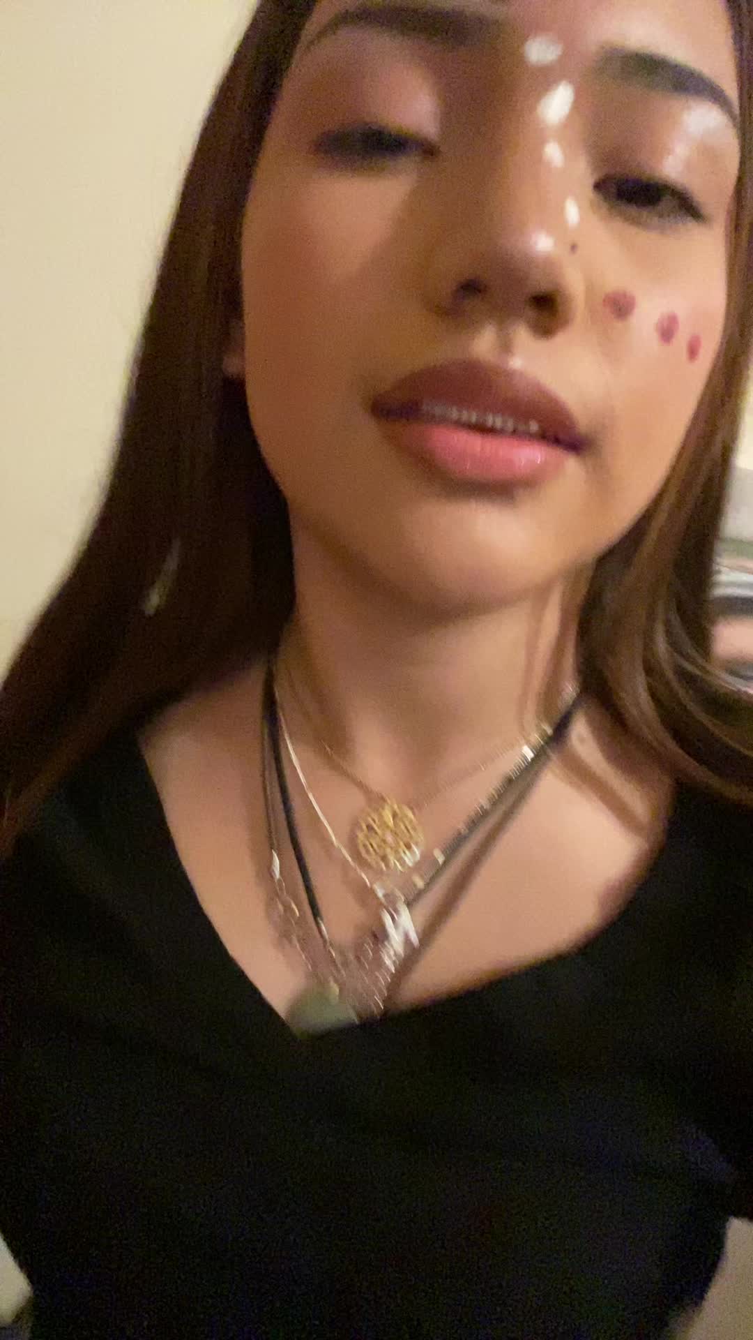 @Nahomi285