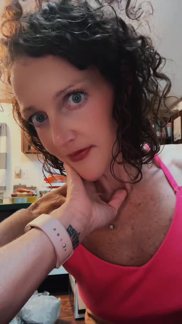 @whitneysellers99