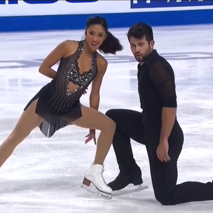 @pairfigureskating
