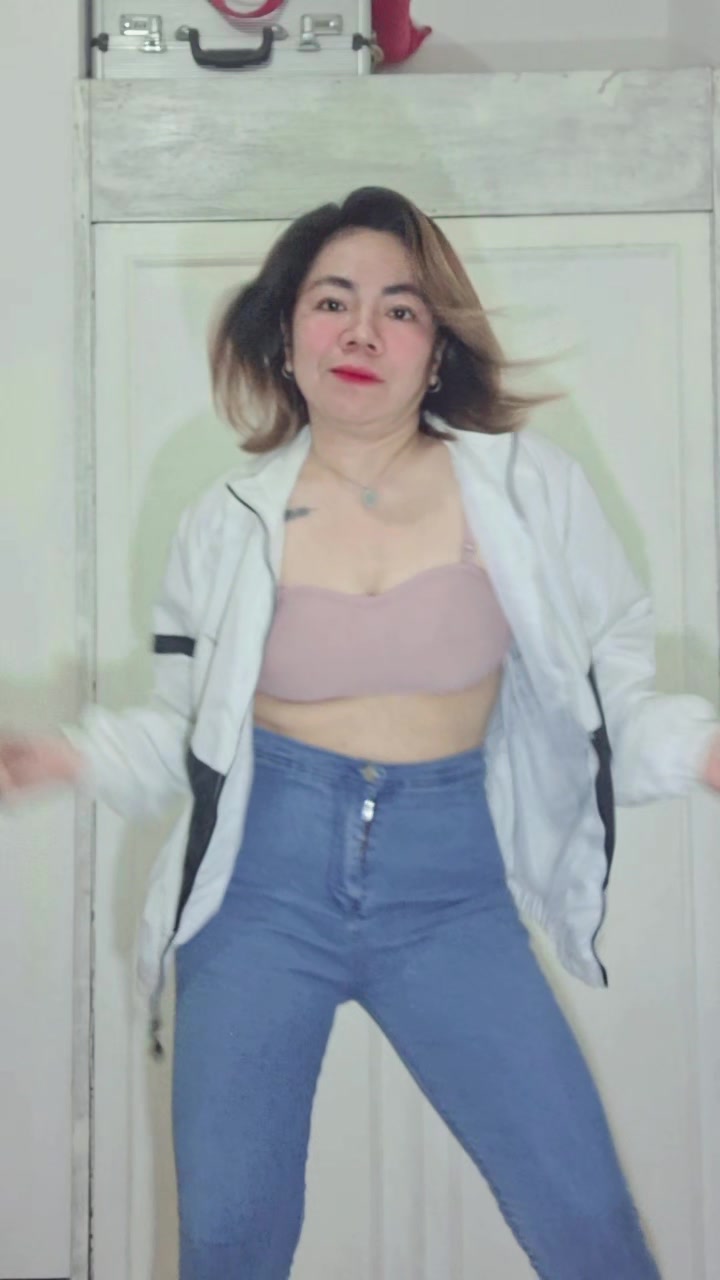 @Annabhelzzz21