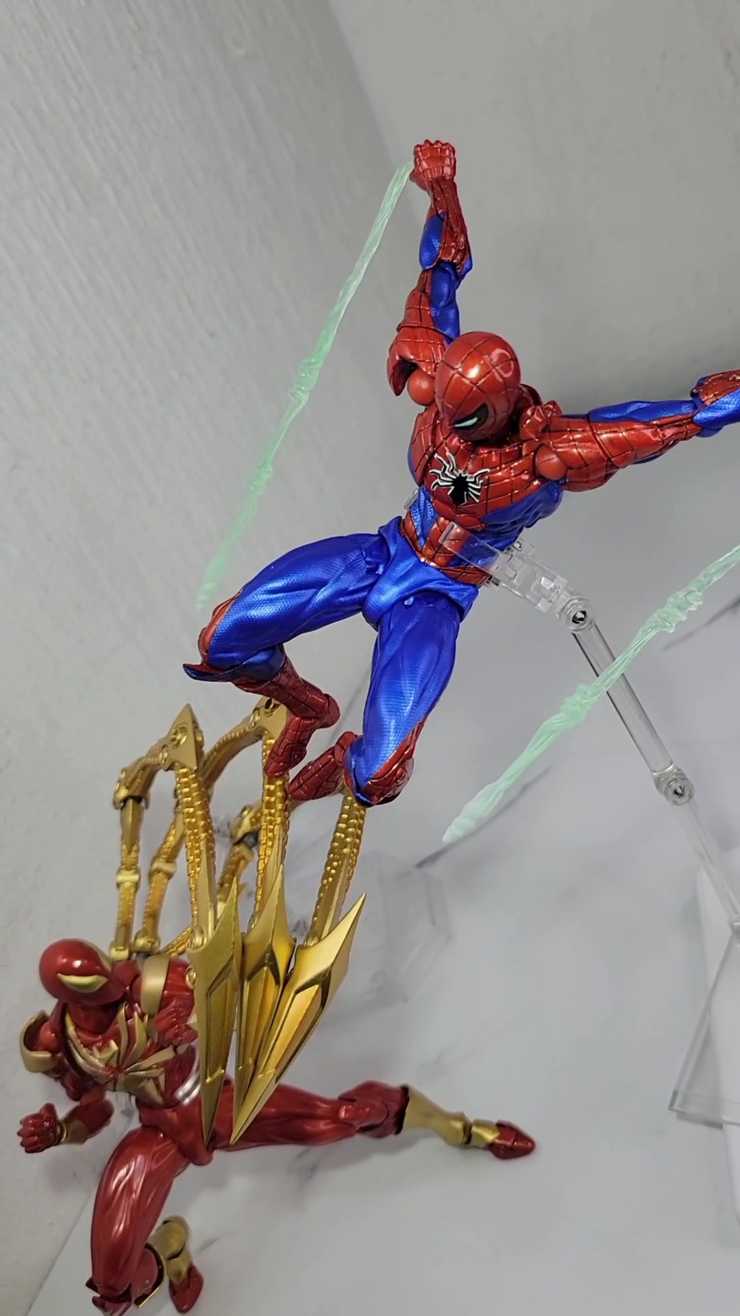 @Alex Collector