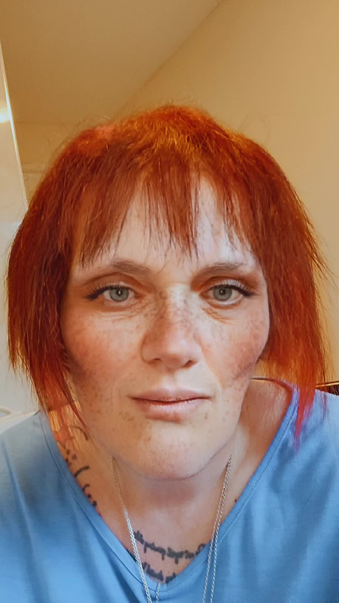 @Elaine Robertson🏴