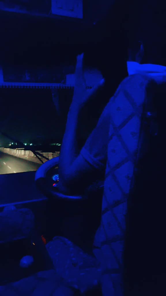 @_j@y_