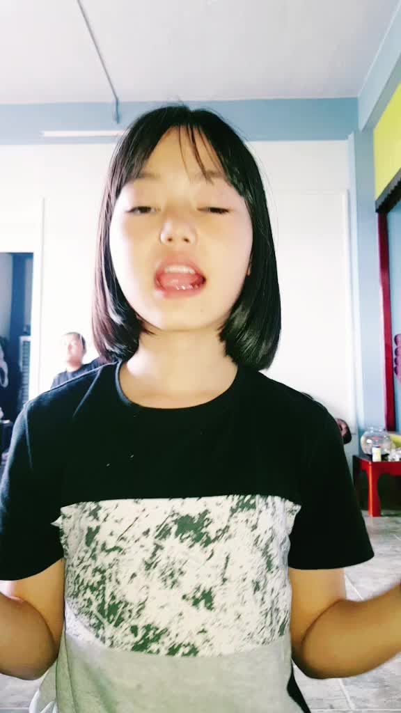 @LalhmingsangiSailo👸