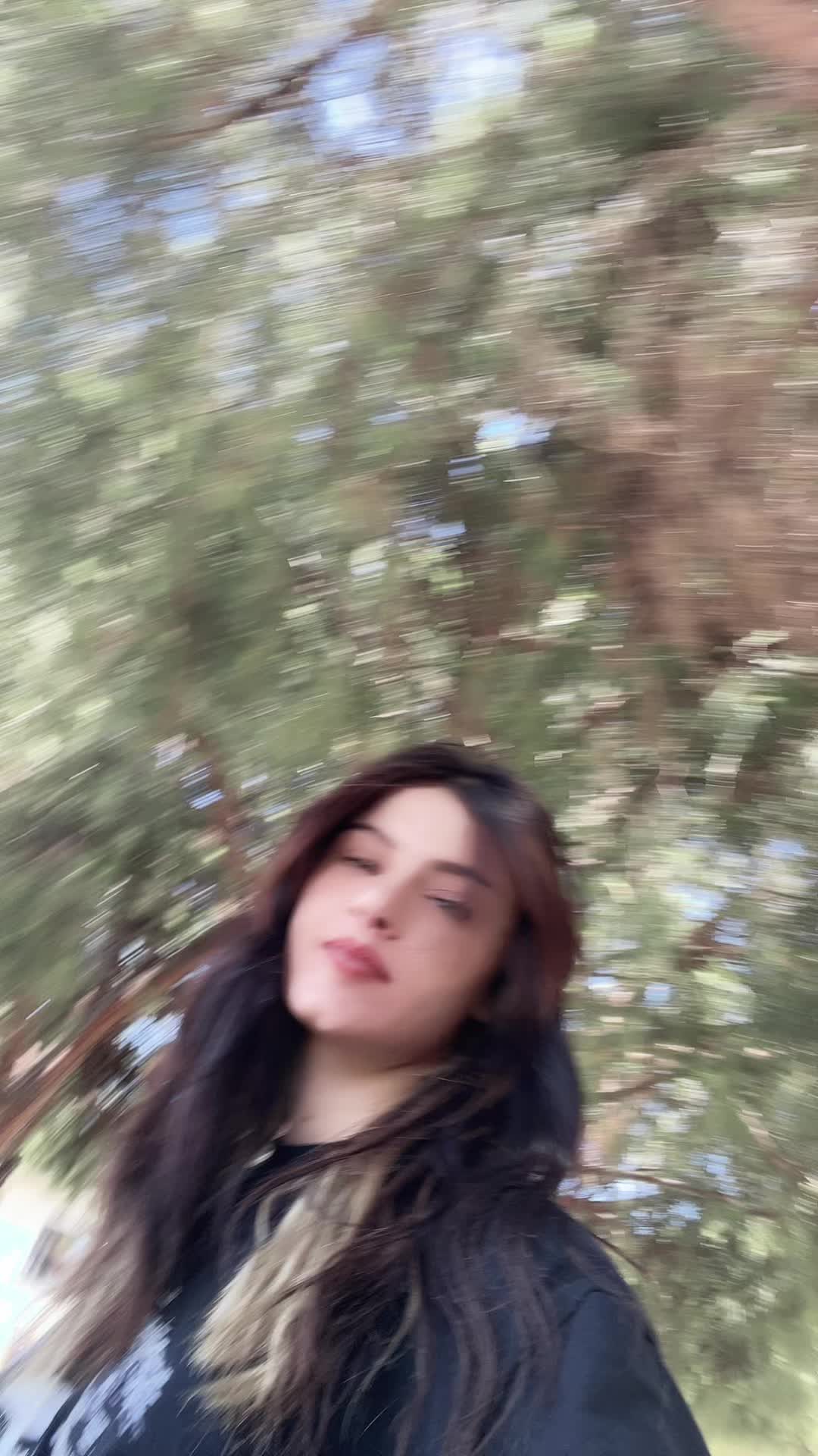 @47Elfida47