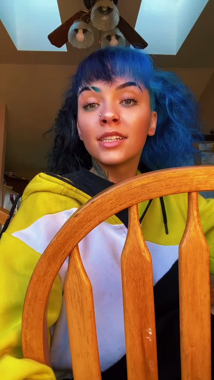 @Emma🌷