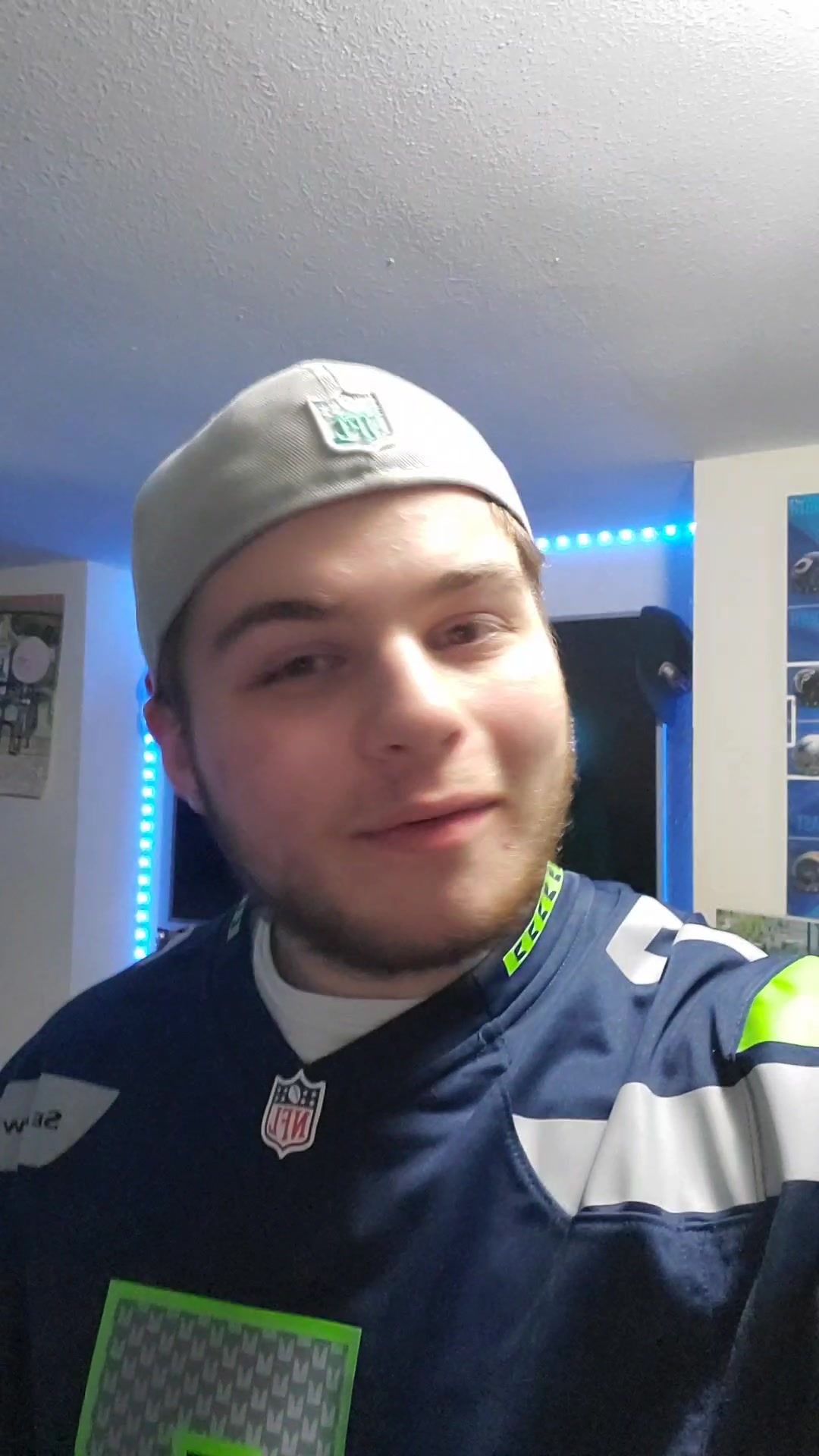 @HawkZoid