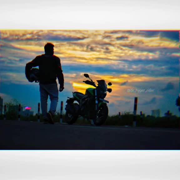 @akhilsugathan