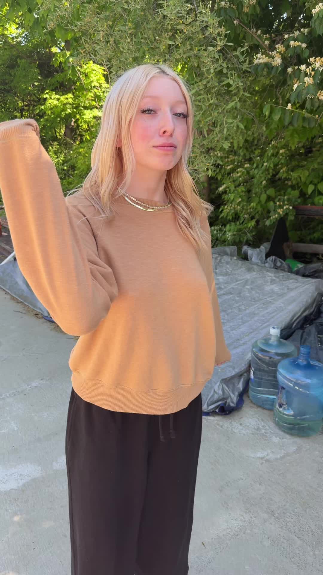 @ava☻