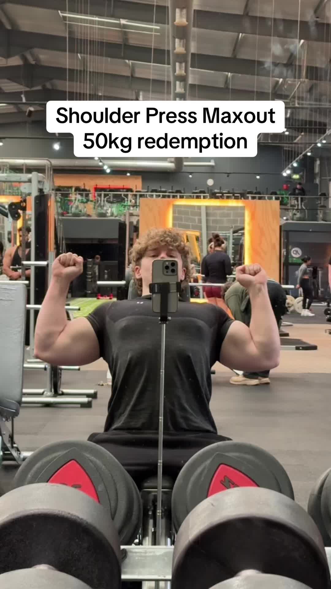@Ayrohhh