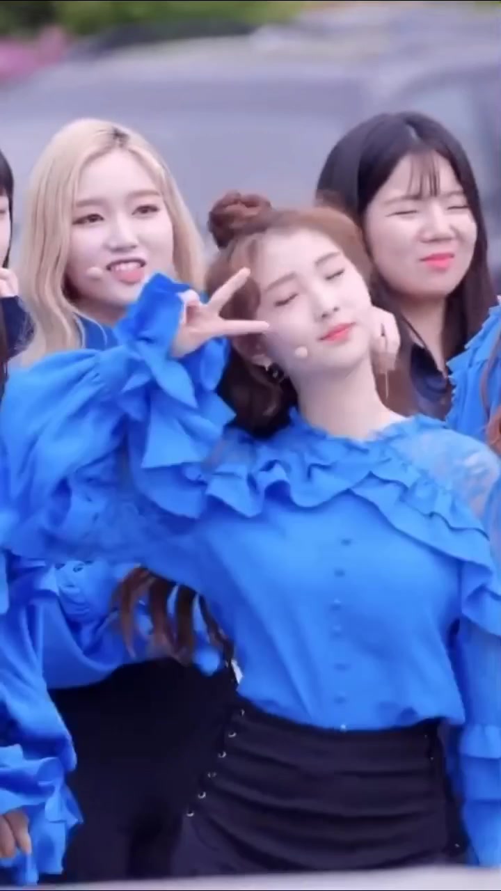 @lili