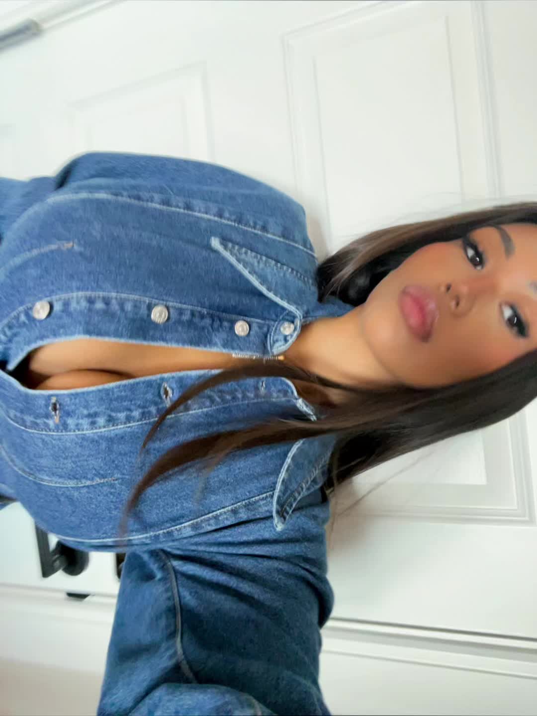 @✨J✨