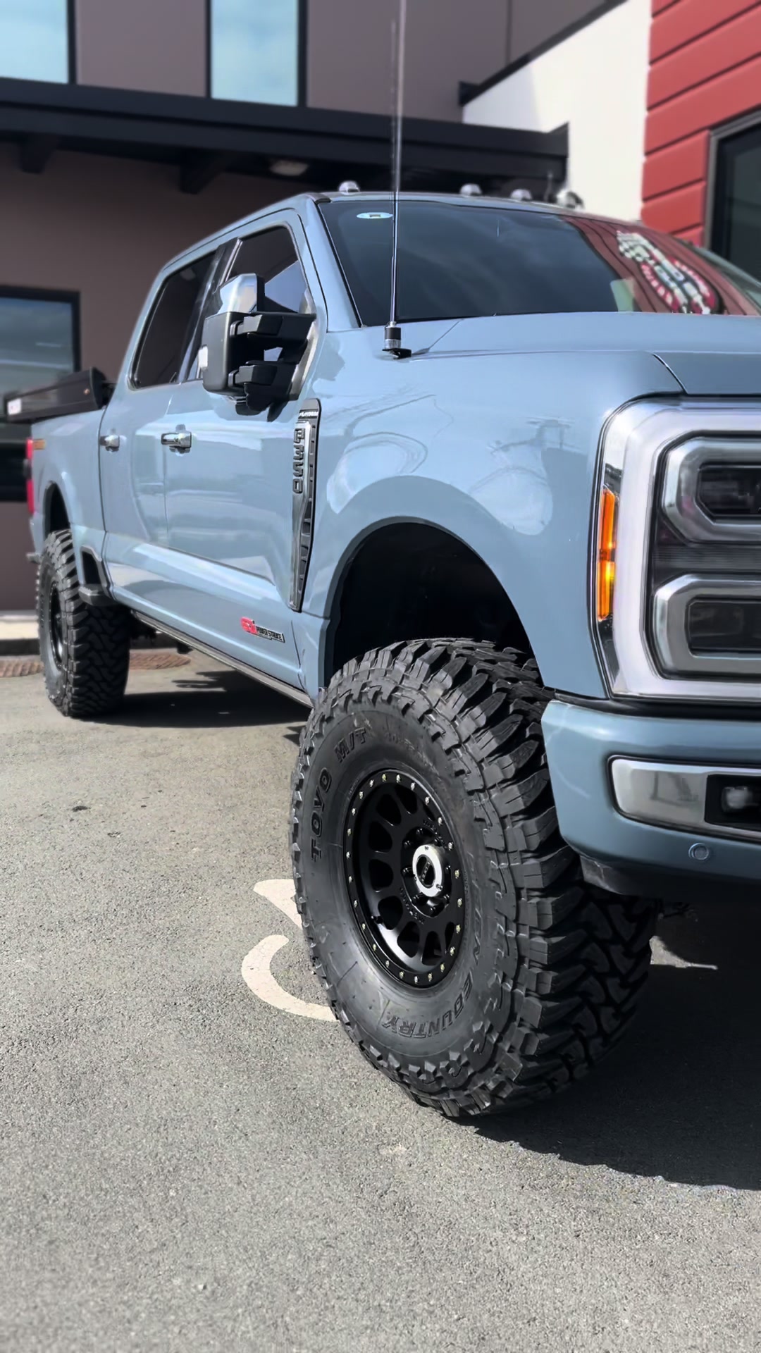 @RedlineTireRanch