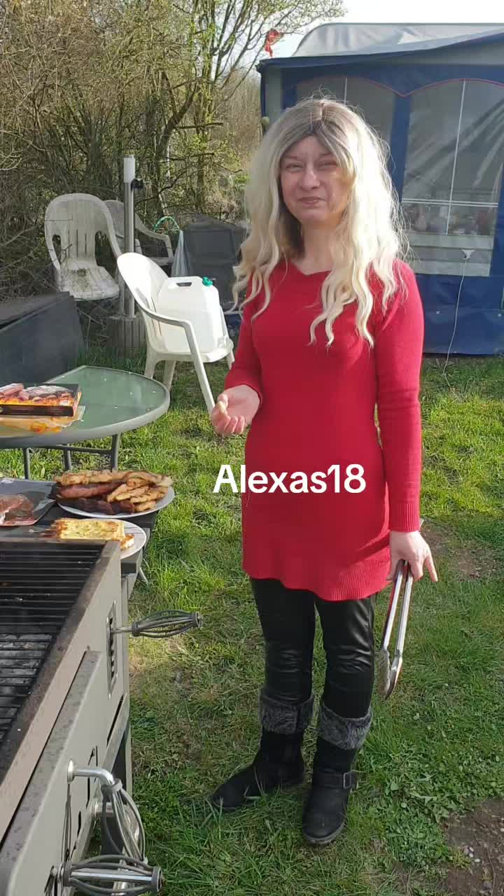 @Alexas18