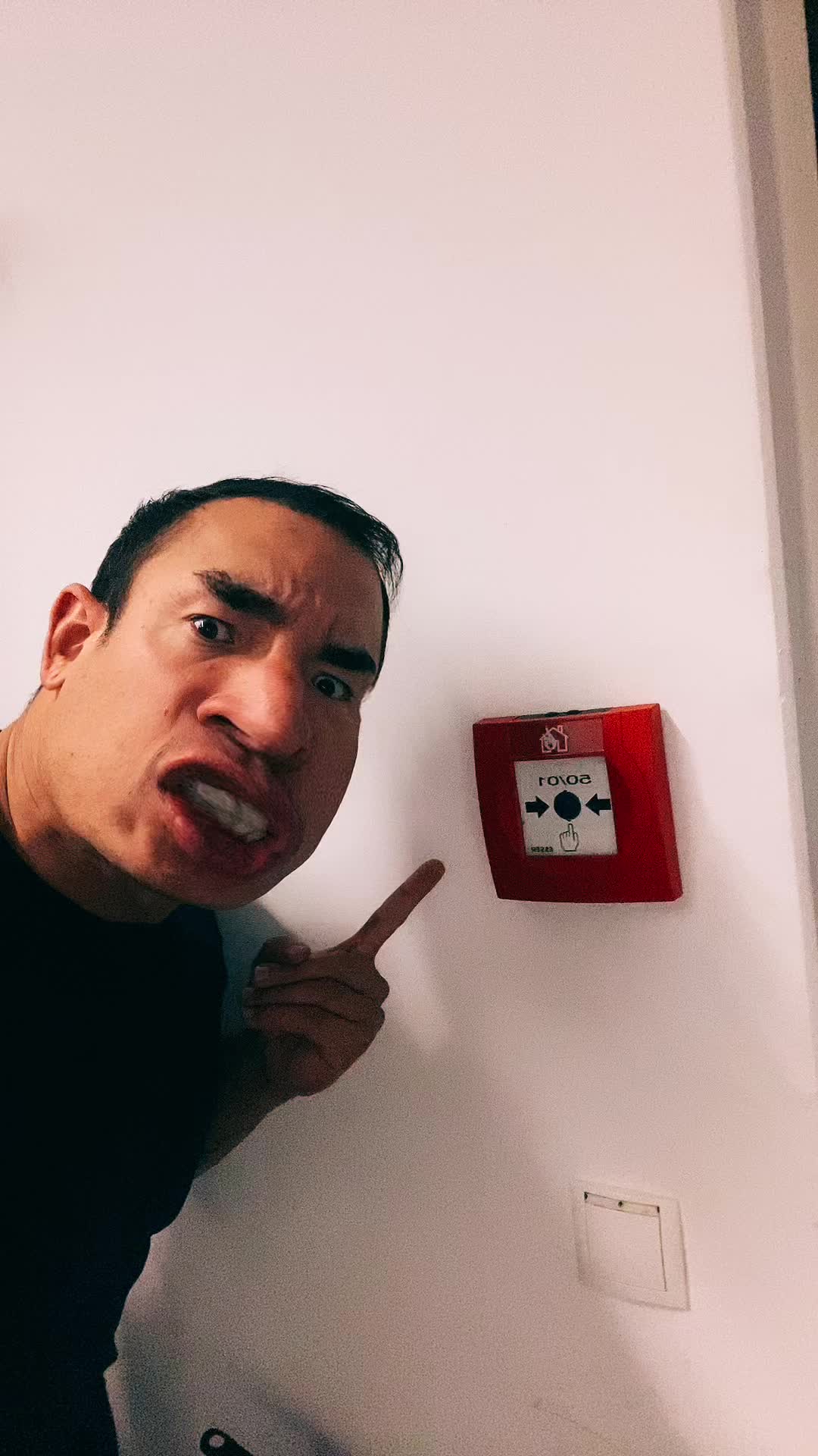 @PUMPING FIREFIGHTER