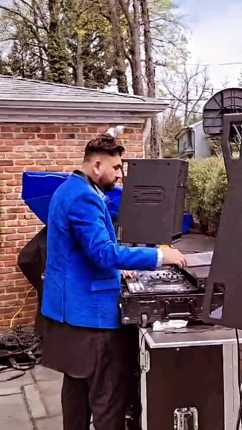 @DJ CHARM