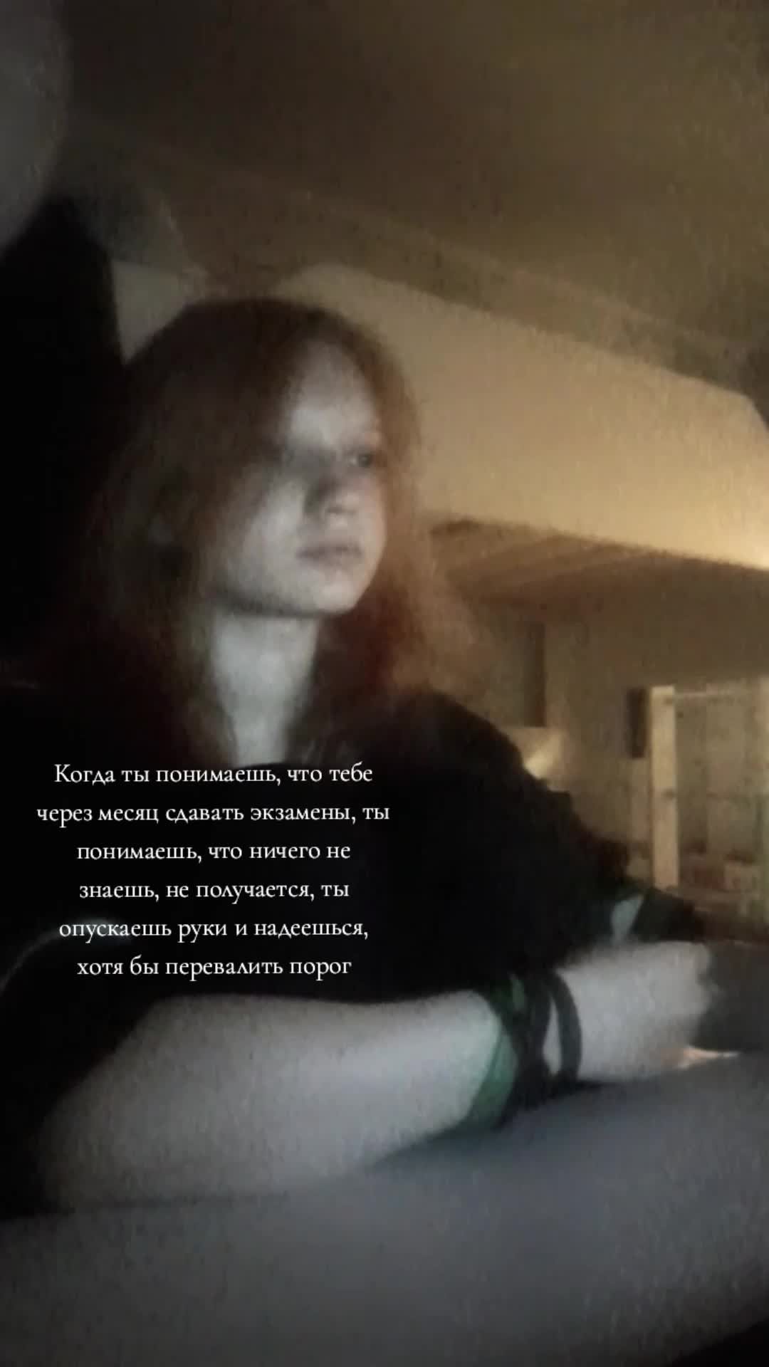@))