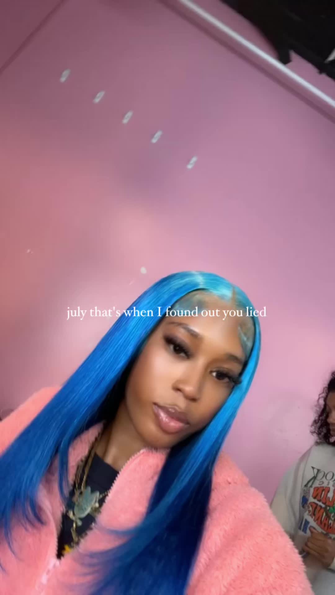 @Tee 🤍