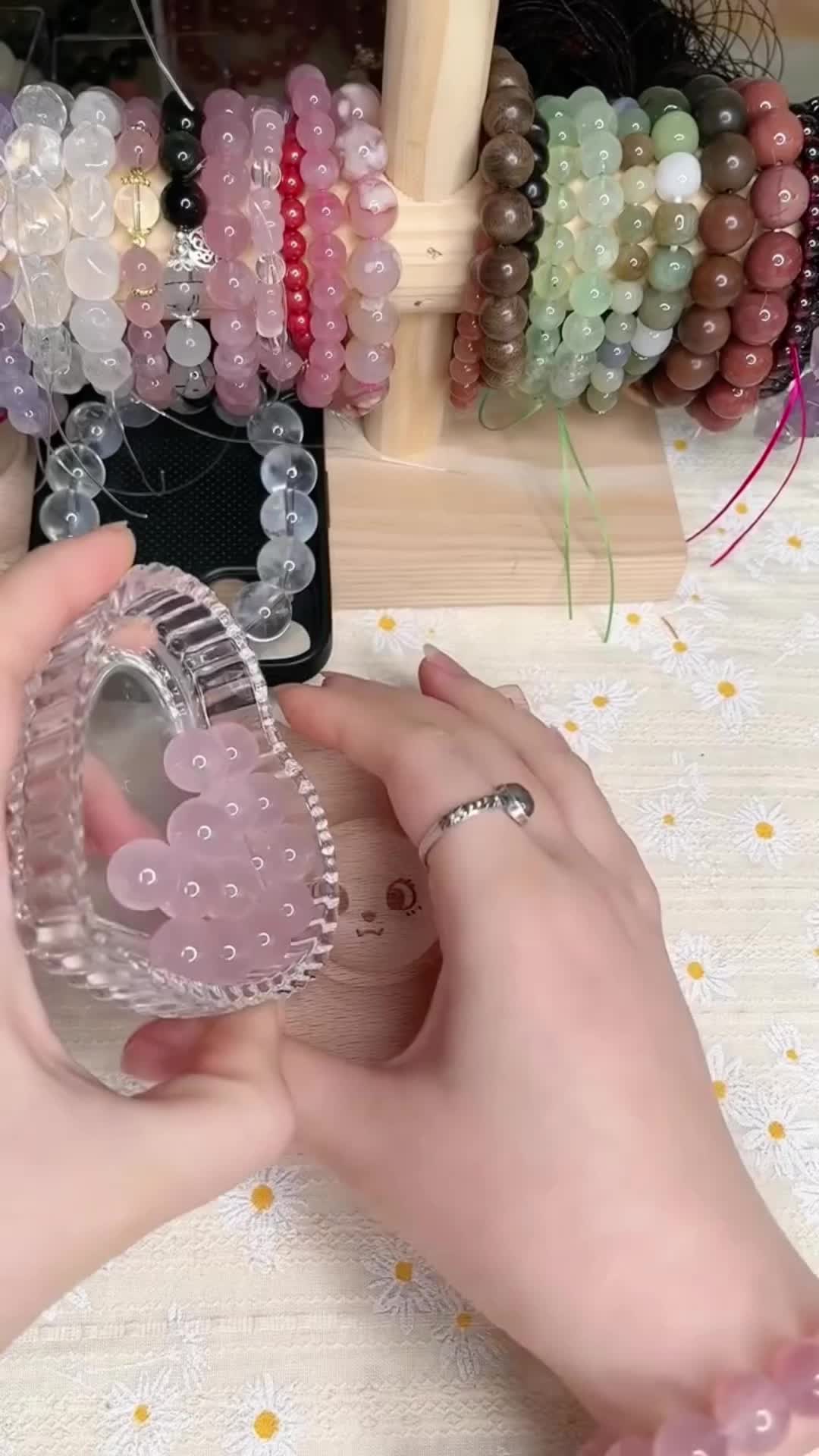 @Kaka_crytalbracelets