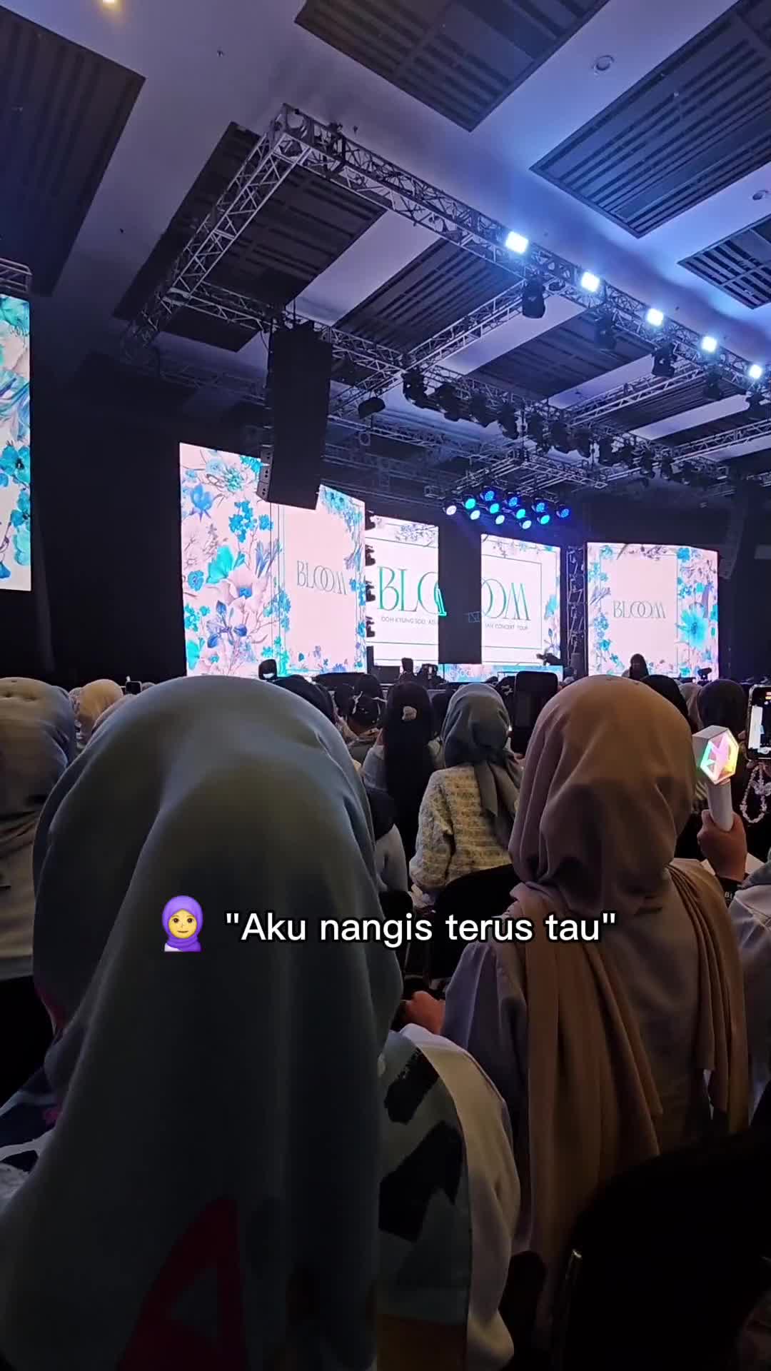 @Ay🌵디오