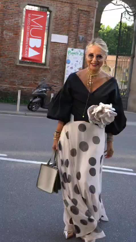 @Silvia