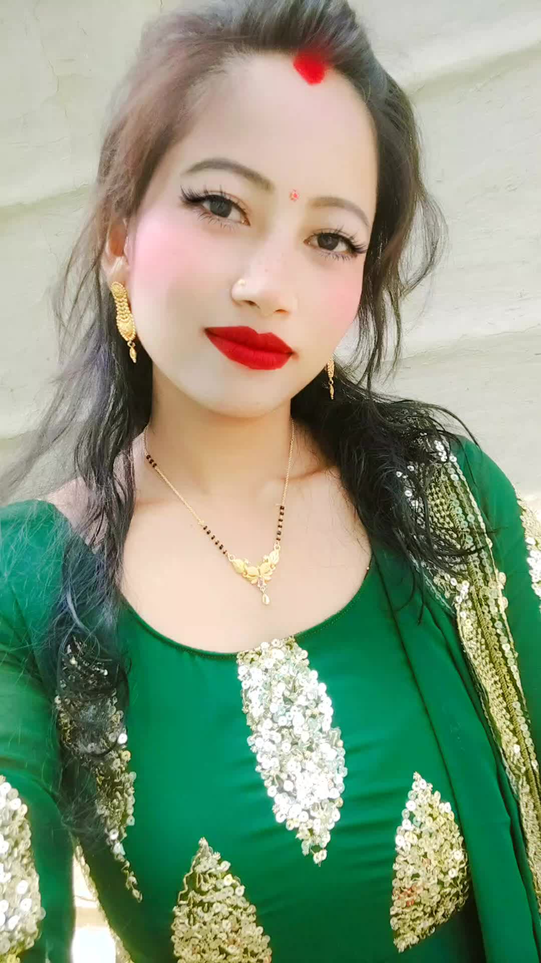 @Radhika❤️❤️Daya chy🇳🇵🇰🇼