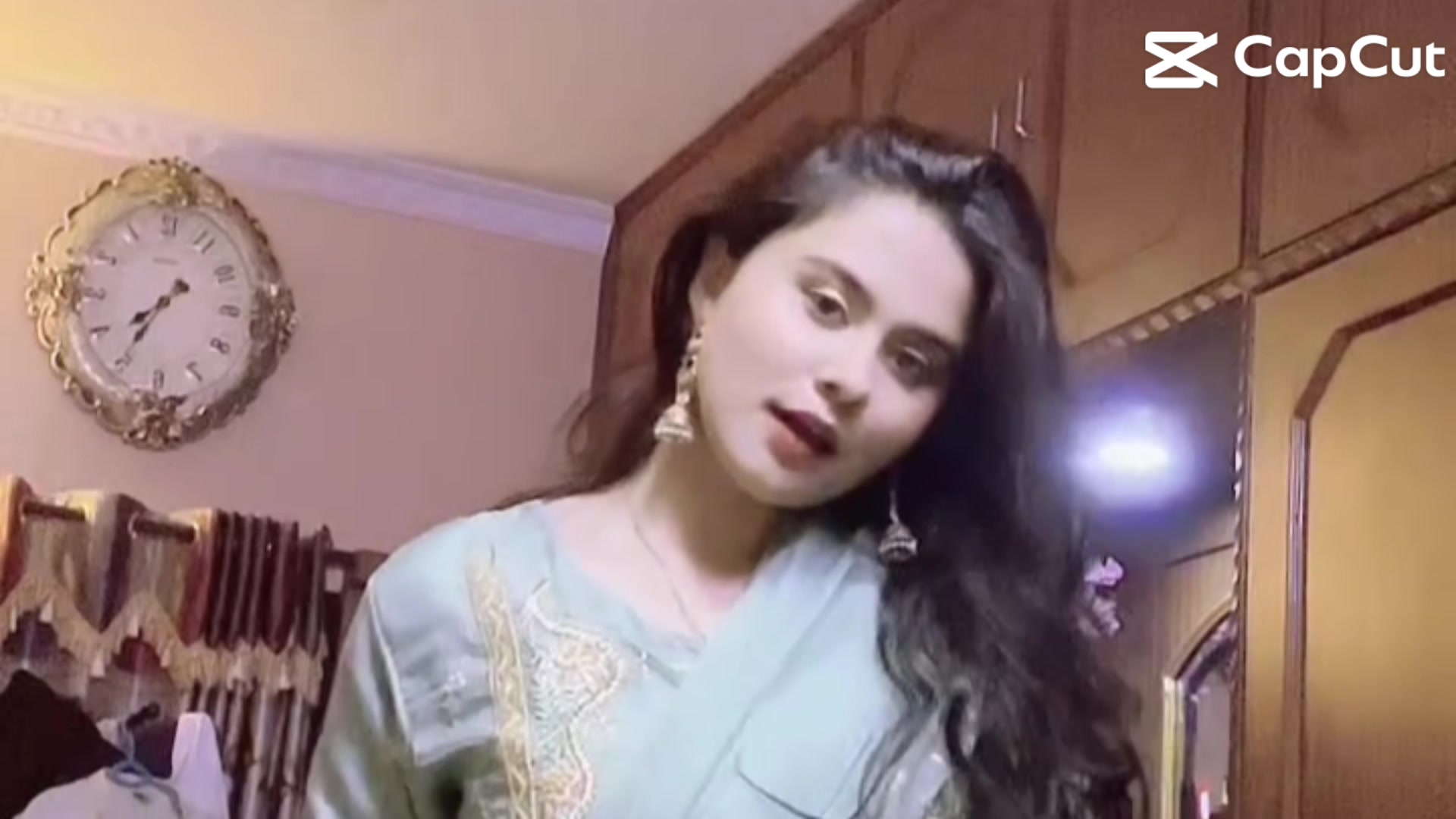 @Shabina🦄