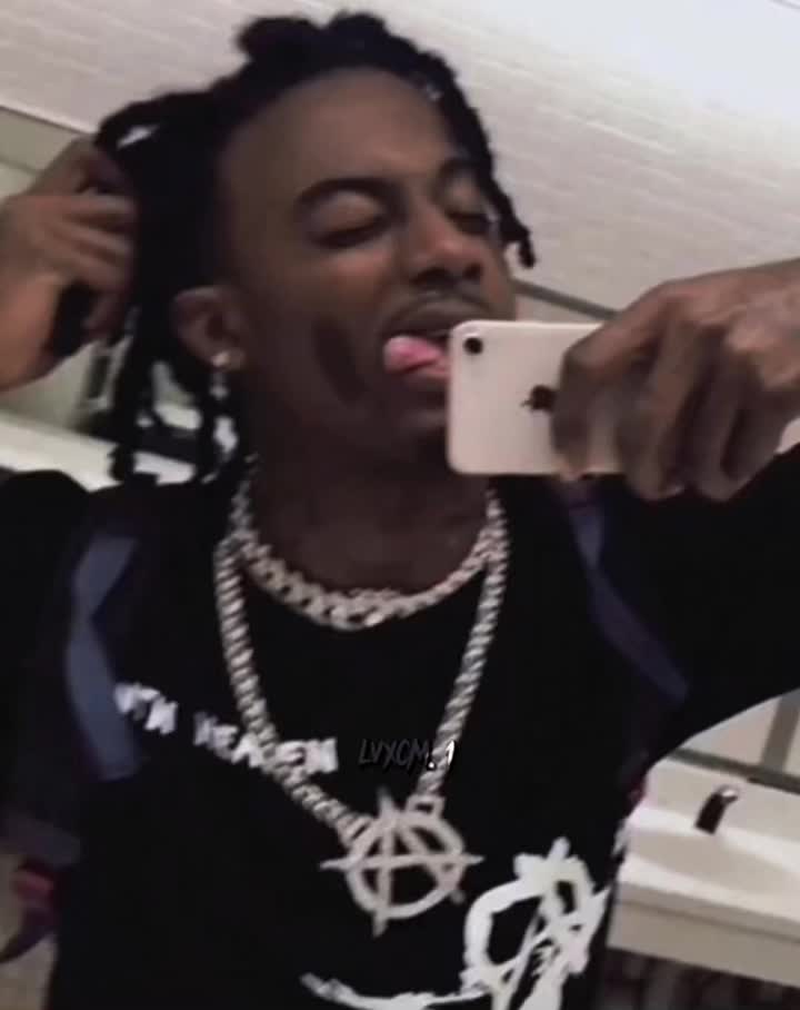 @🧛🏿&zwj;♂️