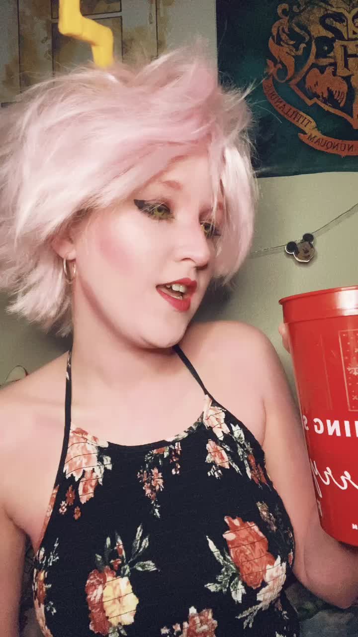@WannaBFoxx