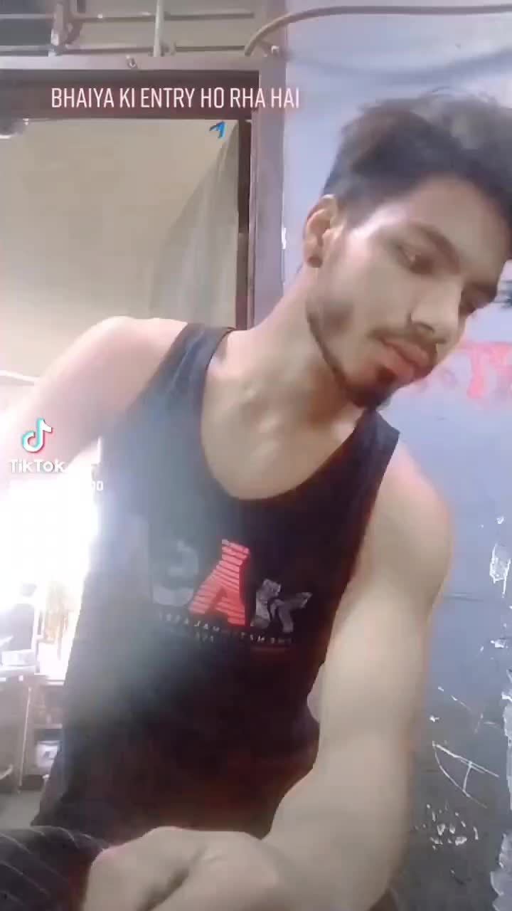 @Dēēpū 🤞🤘