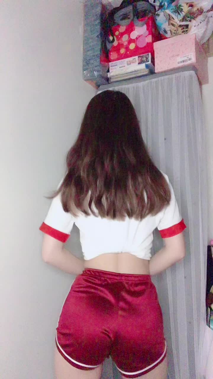 @奶油🐶