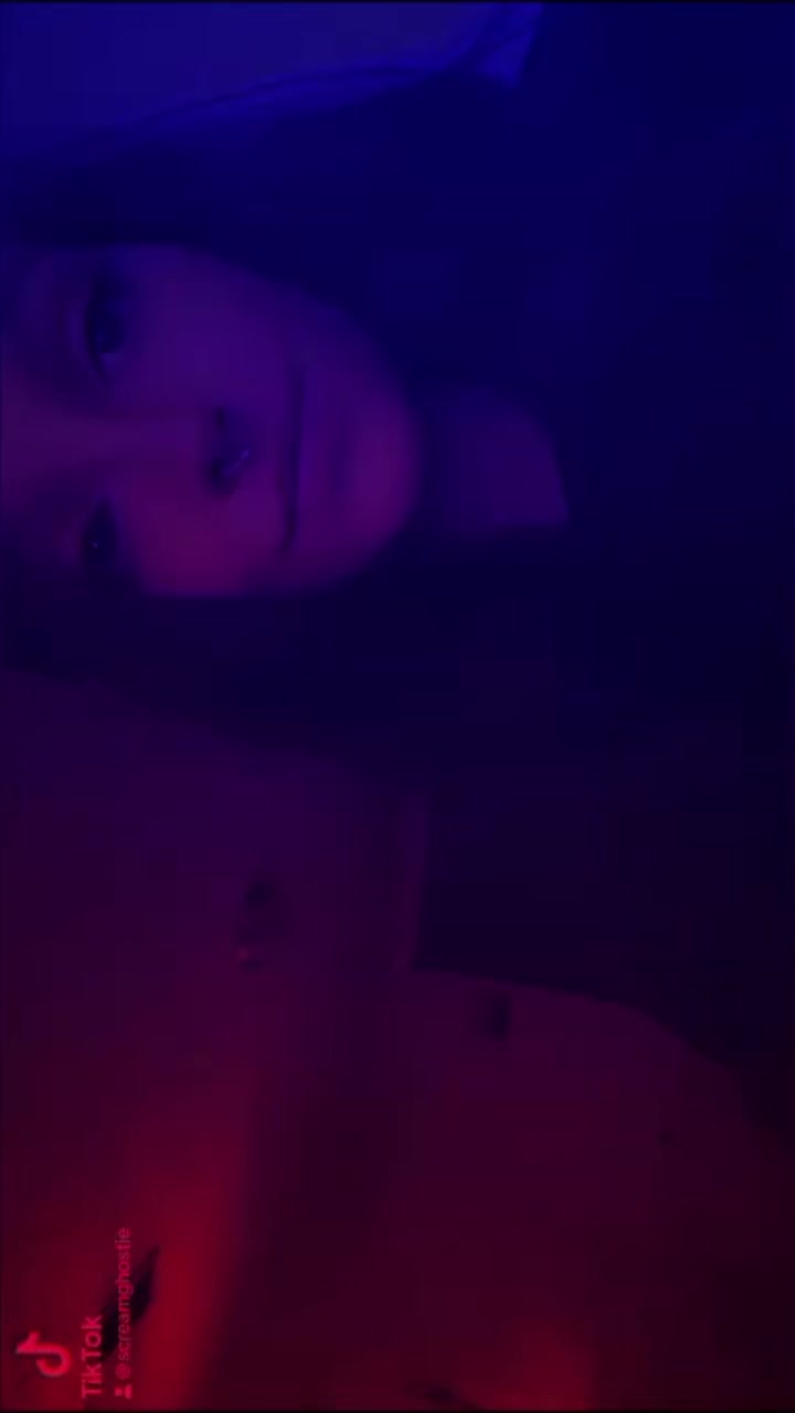 @👻Sierra🔪