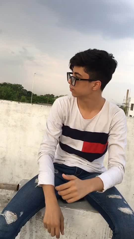 @star_boy_tayyib