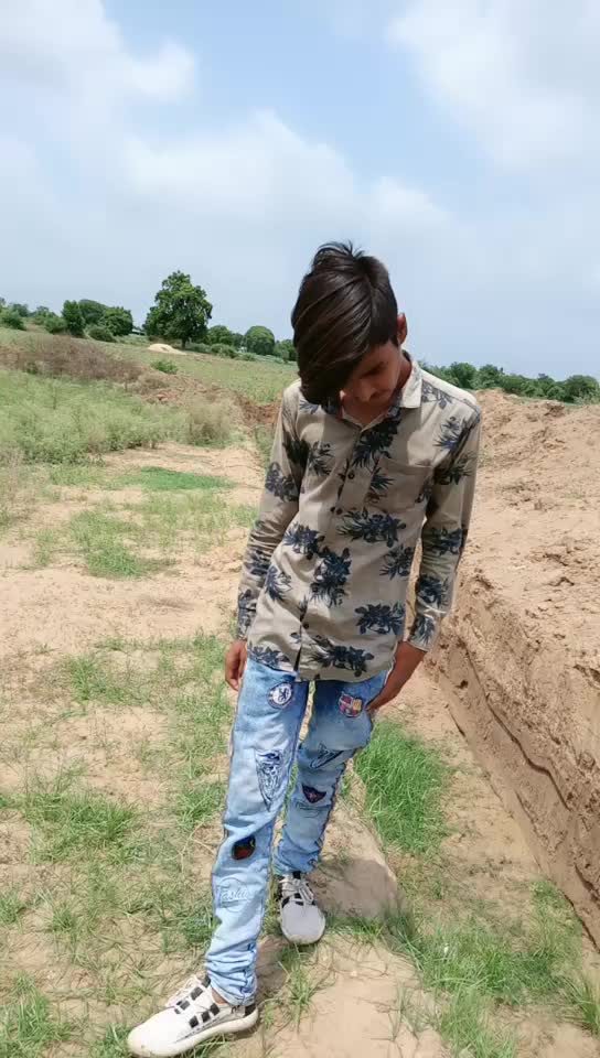 @mr_Ronak_{FB king}👈