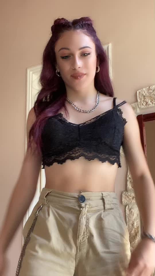 @ℰ𝒾𝓇𝒾𝓃𝒶𝓀𝒾