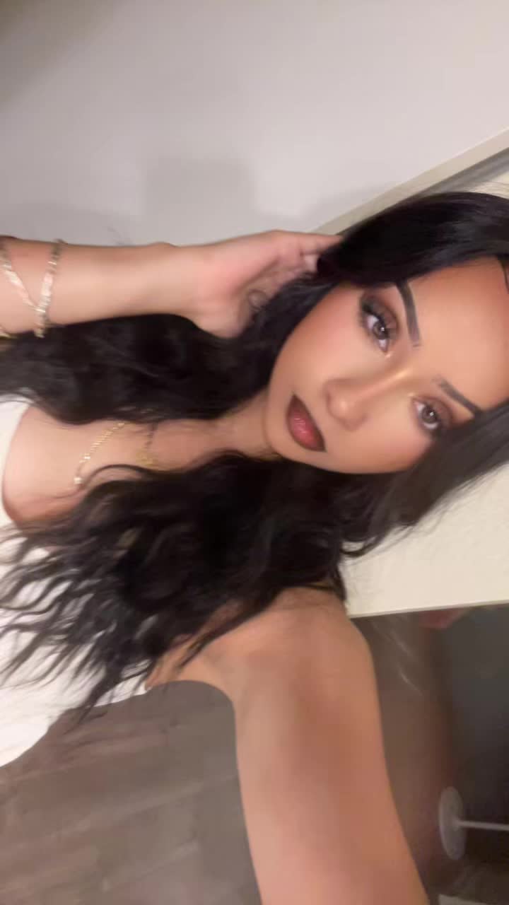 @Leslie.C