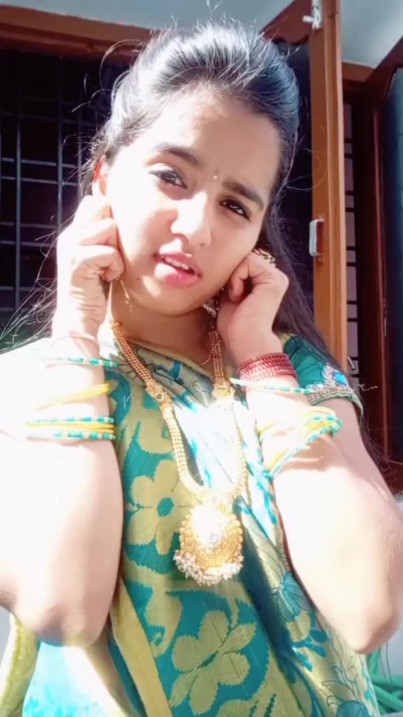 @navya_mudhiraj_200👑
