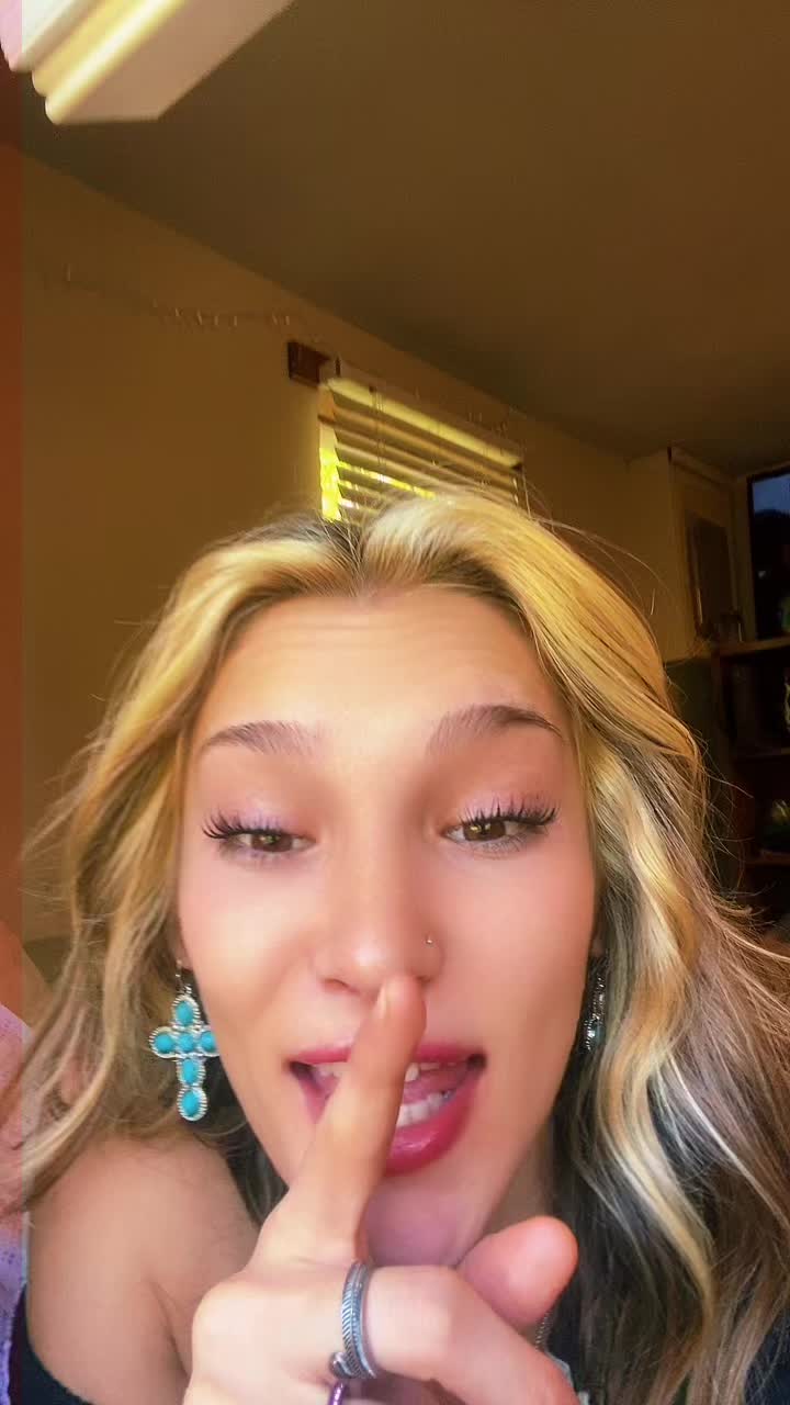 @Nadia zugg