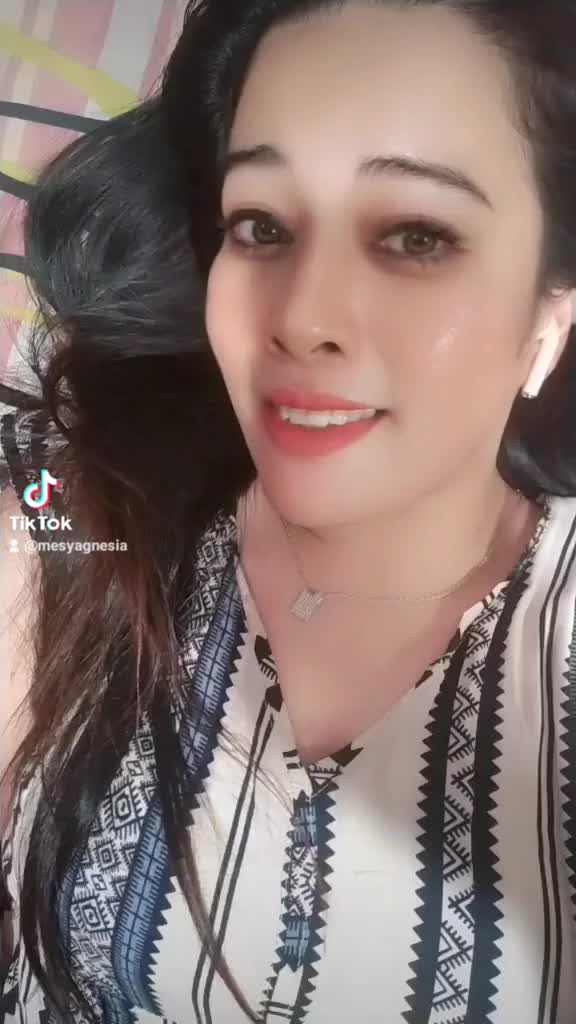 @🐰🐰ʊռɨֆʊʍɮǟʀ🦄🦄