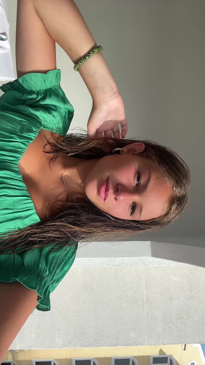@bella