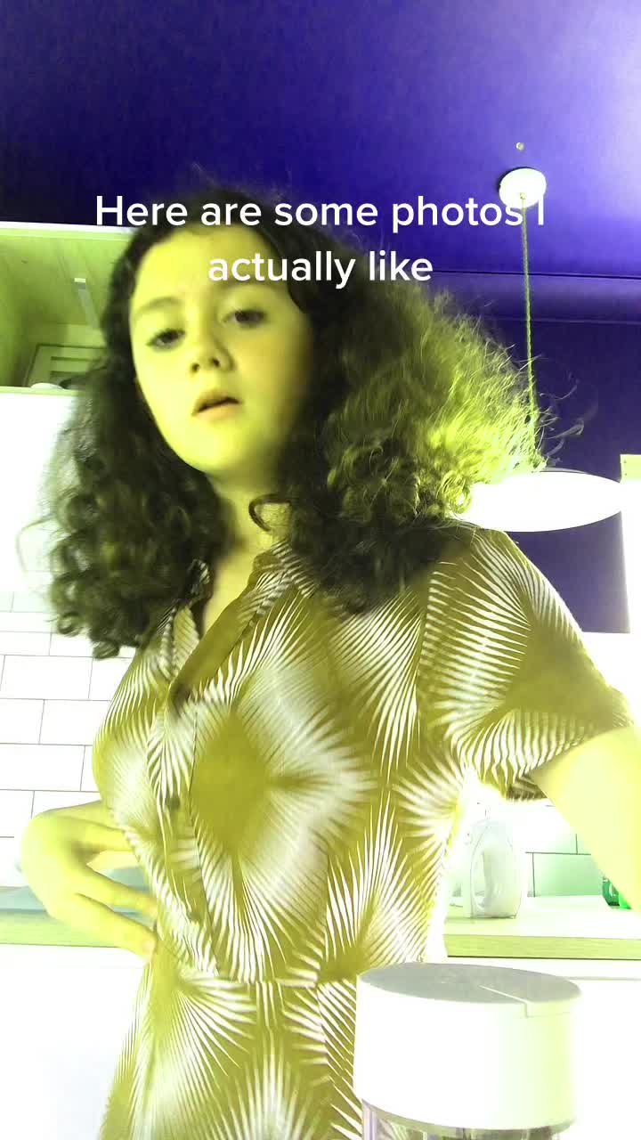 @Toes