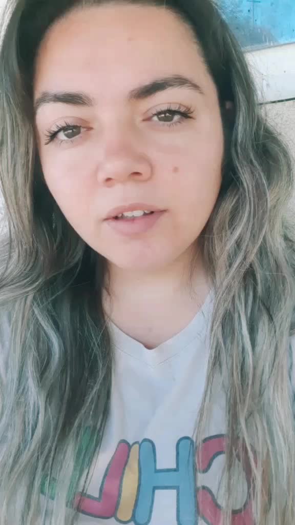 @𝒜𝓃𝒹𝓇ℯℯ𝒶 🦋