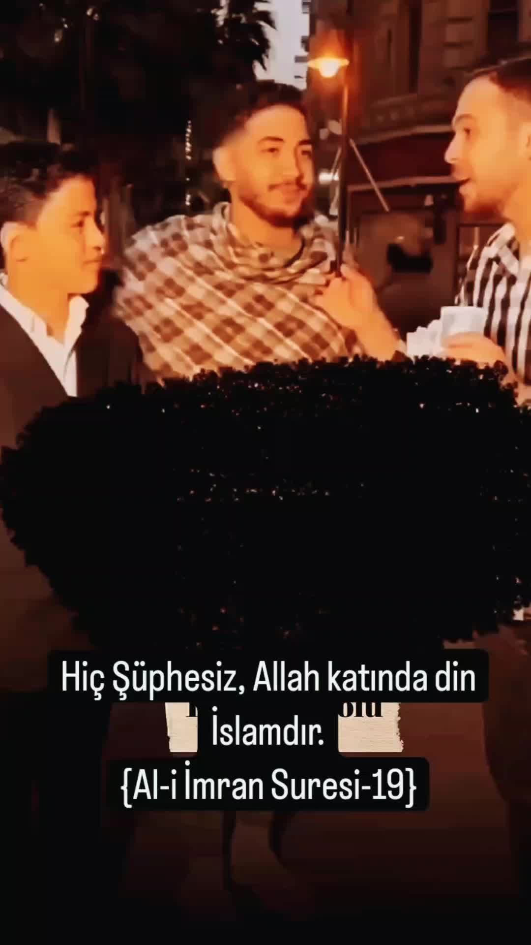 @azaelya