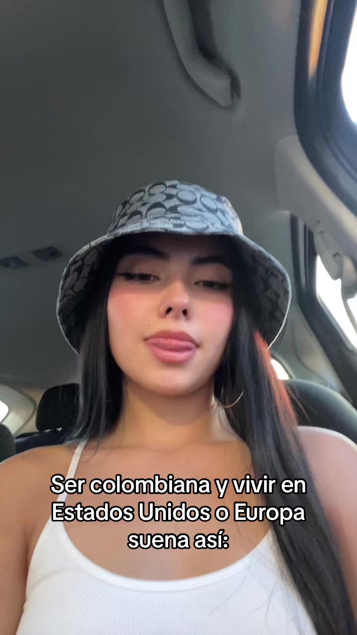 @Valentina Medina👑