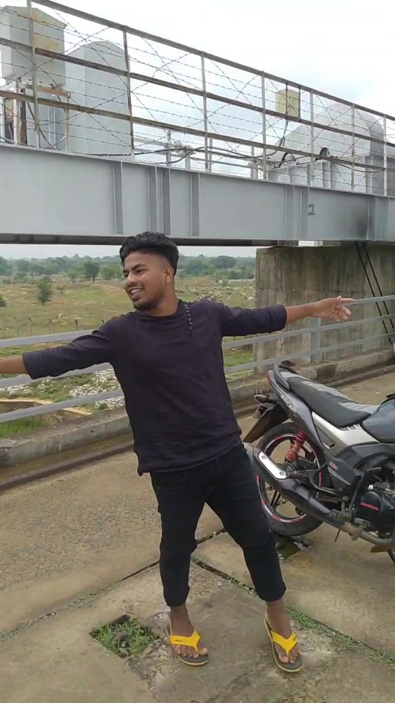 @କଚା,ଟିଟିଲାଗଡ଼ିଆ,ପିଲା