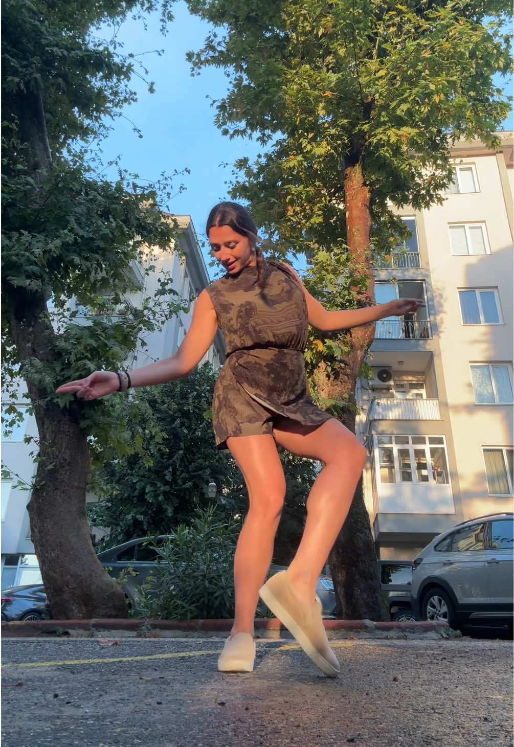 @Valeri Bahar