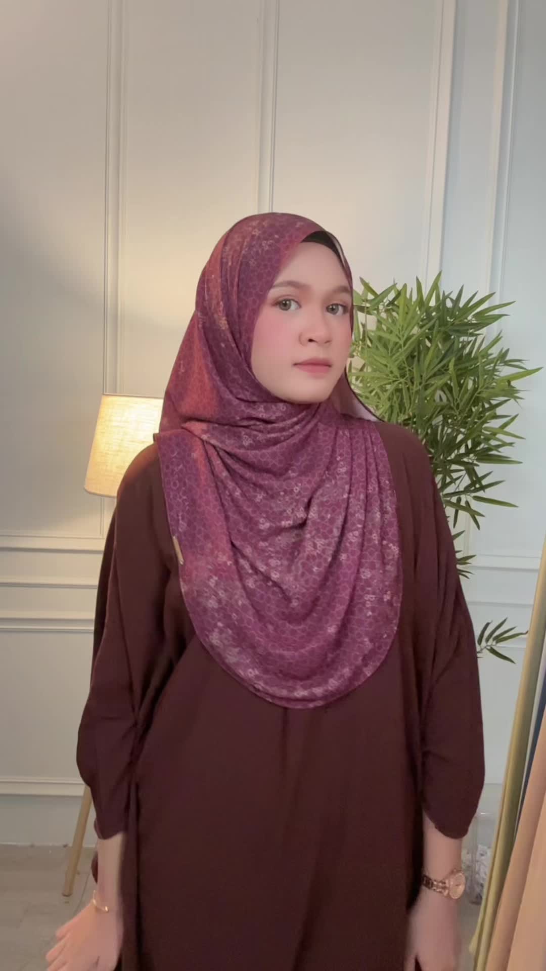 @Dilynahijab
